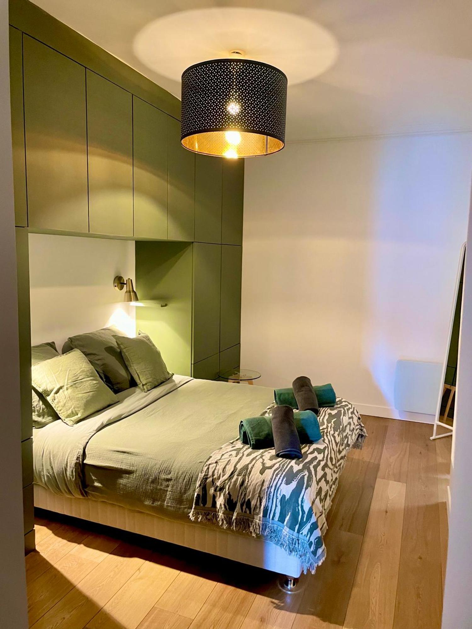 Appartement Elegant & Chic A ปารีส ภายนอก รูปภาพ